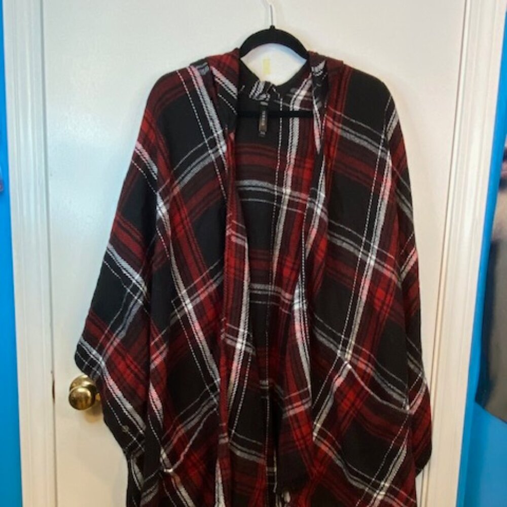 Torid black and red plaid poncho